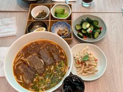 -康师傅私房牛肉面(马泉营奥莱店)