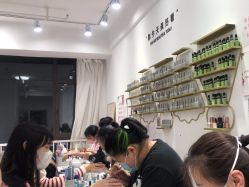 -晨·艺美甲美睫