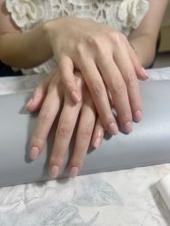 -UN·桃喜日系美睫美甲