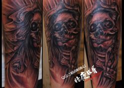 -暗夜tattoo纹身工作室