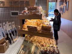 -小飞象面包公社(珠江路金鹰店)