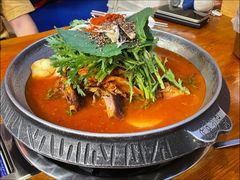 -喇喇排骨火锅·传统韩式脊骨汤(望京西园总店)