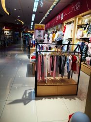 -孩子王童乐园(青岛万达店)