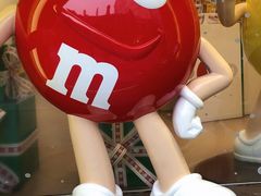 门面-m豆巧克力世界(上海世茂广场店)