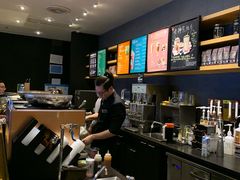 -星巴克臻选(郑州国贸360广场店)