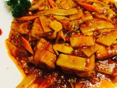 -金牌餐厅·天津菜·八珍豆腐·老爆三(瓷房子店)