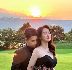 -乐派诗婚纱摄影