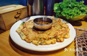 Old Oven Signature Seafood Pancake