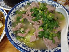 -杨三孃跷脚牛肉(西外棕榈岛店)
