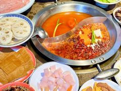 -沸炉重庆老火锅(军事博物馆店)