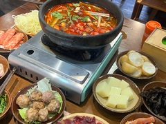 -黔有有贵州酸汤夺夺粉火锅(五味十字店)