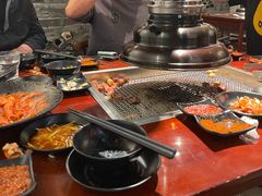 -肉甲韩国木炭烤肉(新壹街1店)