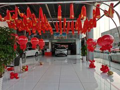 -南充通源宝马4S店(高坪店)