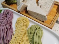 -九孔·筒骨莲藕汤锅(大明宫万达店)