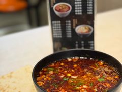 -牵人麻辣粉(粉巷店)