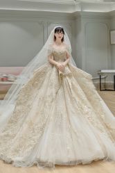 点击看大图 -MuseMarry婚纱(前海嘉里中心店)