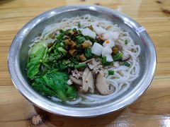 -舌尖上的米粉(阳朔二店)
