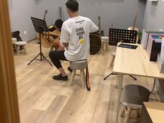 -雅马哈音乐中心 钢琴双排键鼓吉他(静安大融城店)