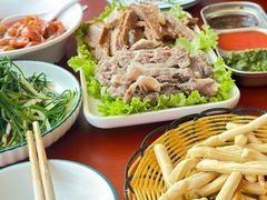 手扒肉-牧人嘎查蒙餐(富强路店)