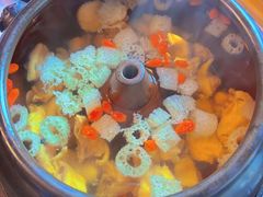 -泓0871臻选云南菜·味庄