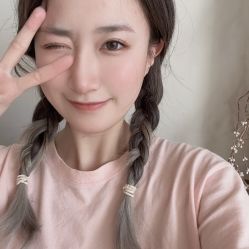 -Hello Lady发型设计