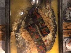 金银蒜香烤鱼-探鱼·鲜青椒爽麻烤鱼(西南商都店)