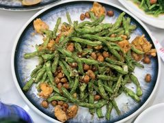 -一口猪海鲜浑锅·东北家常菜