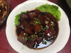 -丰满楼