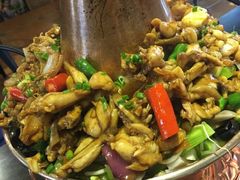 铜锅牛蛙-巴四老城区炭火蛙锅(张江店)