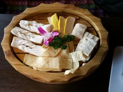 豆腐小拼-滇釜火锅·能喝汤的火锅(车公庄店)