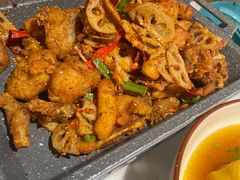 -荷塘秋月·本帮江浙菜(国权路店)