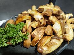 -四斤烤肉(东戴河孟家店)