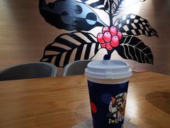 -瑞幸咖啡(外滩SOHO店)