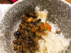 -滇香肴·云南菜蒸汽石锅鱼(云南北路店)
