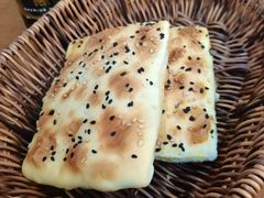 -怡妮新疆风味餐厅(东江湾路店)