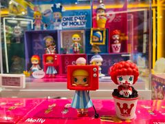 -泡泡玛特POPMART(侨福芳草地店)