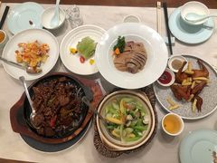 -满江红四季餐厅 · 国家五钻级酒家(新纪元大酒店店)