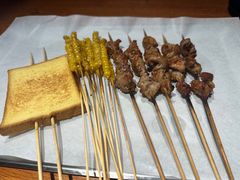 -京狮炙燥·精酿烧烤(首经贸店)