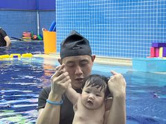 -龙格亲子游泳•水育早教运动中心