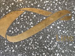 -Line 咖啡(石厦花园店)