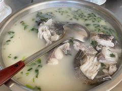 奶汤鱼头-美顺香食府鱼头老店(雪野湖店)