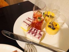 -朗丽兹自助餐厅