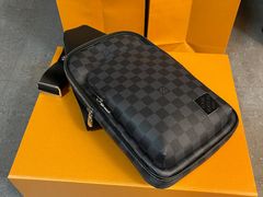 -LV路易威登(德基广场店)
