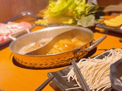 -呷哺呷哺 黄金牧场 (阳泉滨河新天地店)