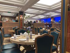 大堂-品海楼·大连海胆锅贴馆(东港店)