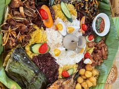 -傣家寨花园主题餐厅