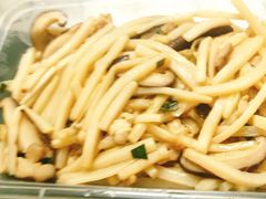 -开味卤肉饭·咖喱鸡饭