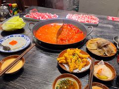 -冯校长老火锅(中联广场店)