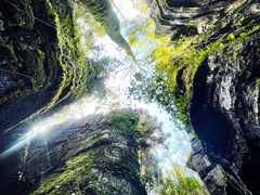 -梭布垭石林景区