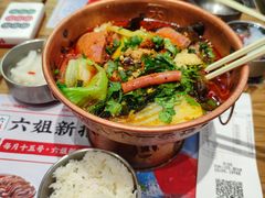 -成都你六姐·牛肉冒菜(城市集市合生汇店)